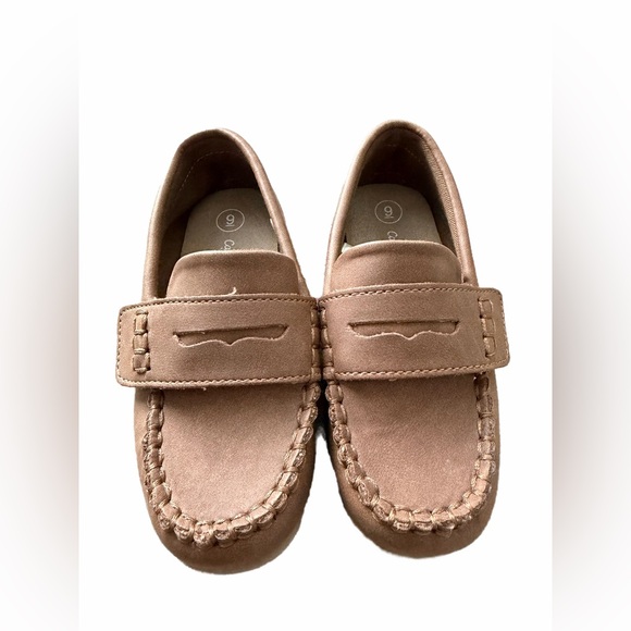 Cat & Jack Other - Cat & Jack Tan Kids Moccasins